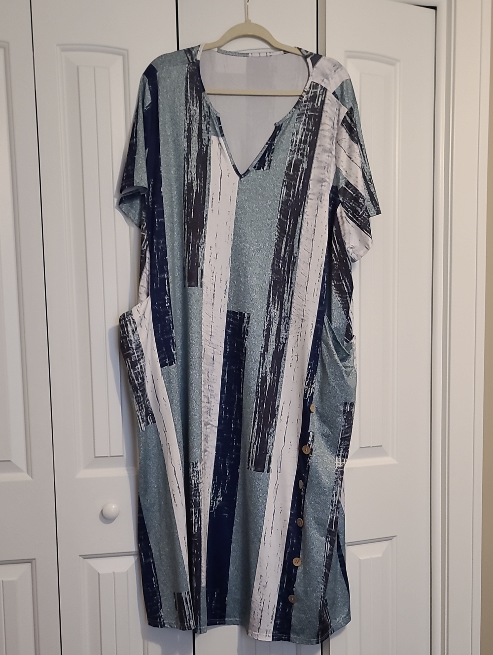 SHEIN Blue, White & Navy Brushstroke V-Neck Midi Dress
